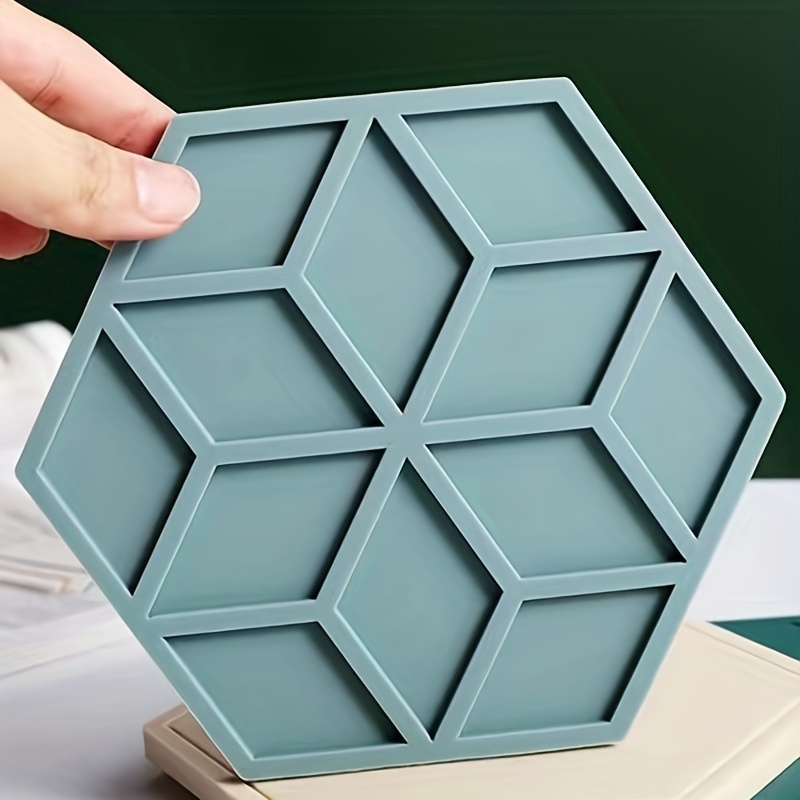 2pcs Heat Resistant Pot Mats Hexagonal Design