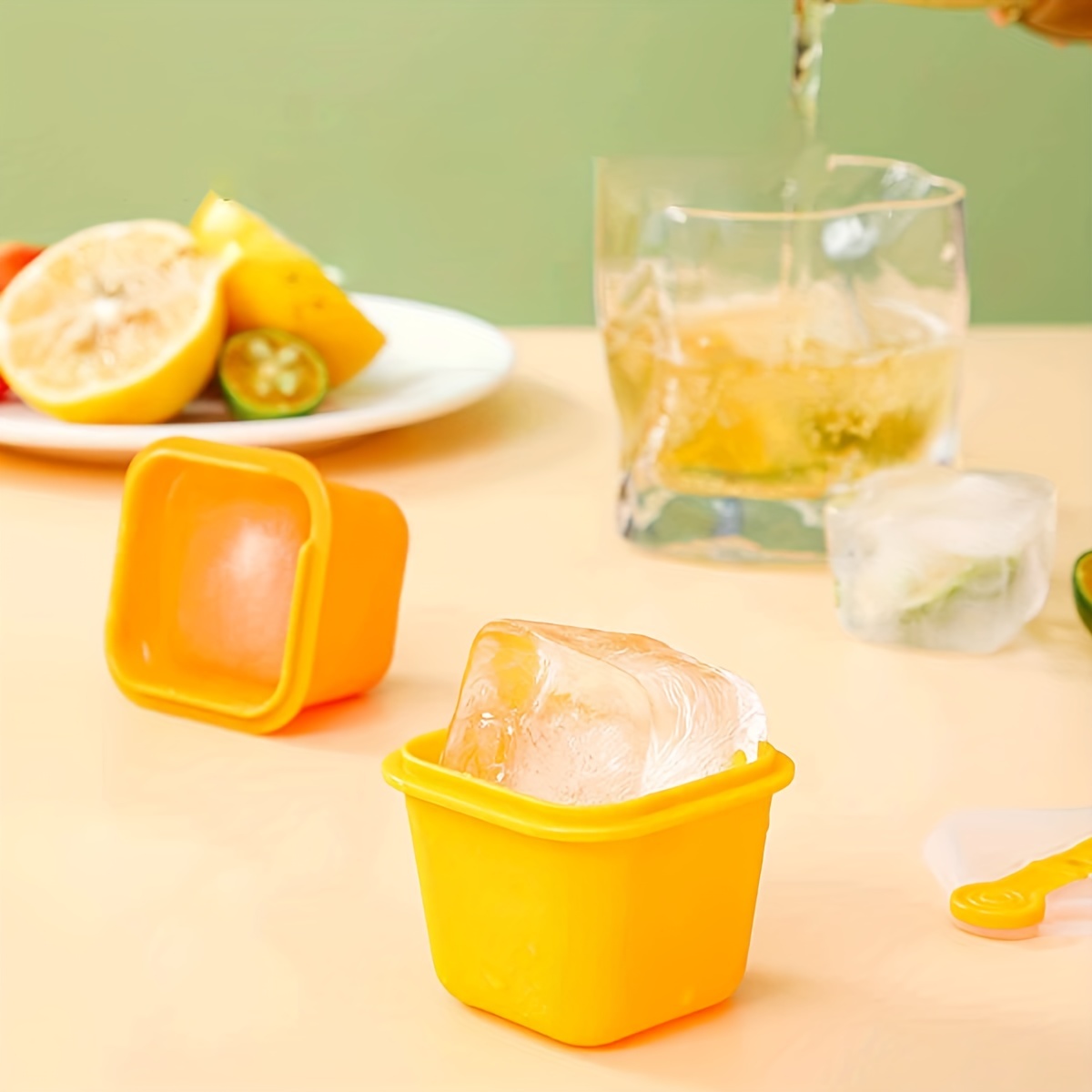 Folding Silicone Ice Bucket For Ice Chilling Cocktail Whiskey Tea