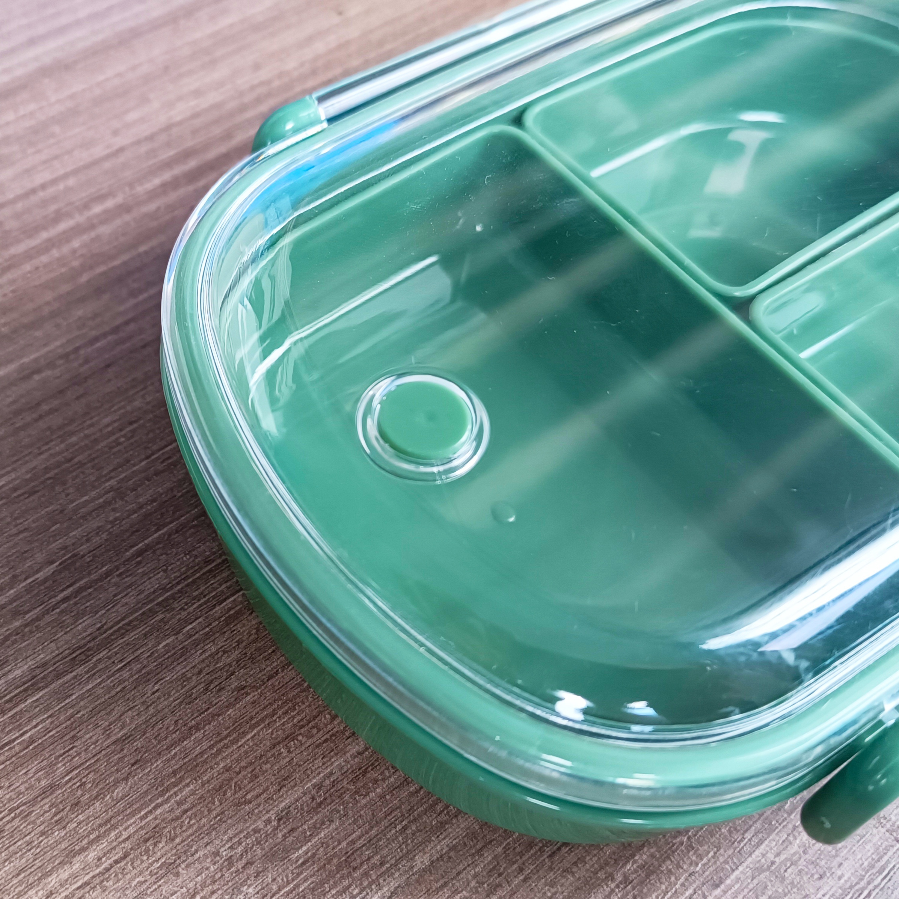 Clear Bento Box 4 Compartment with Lid