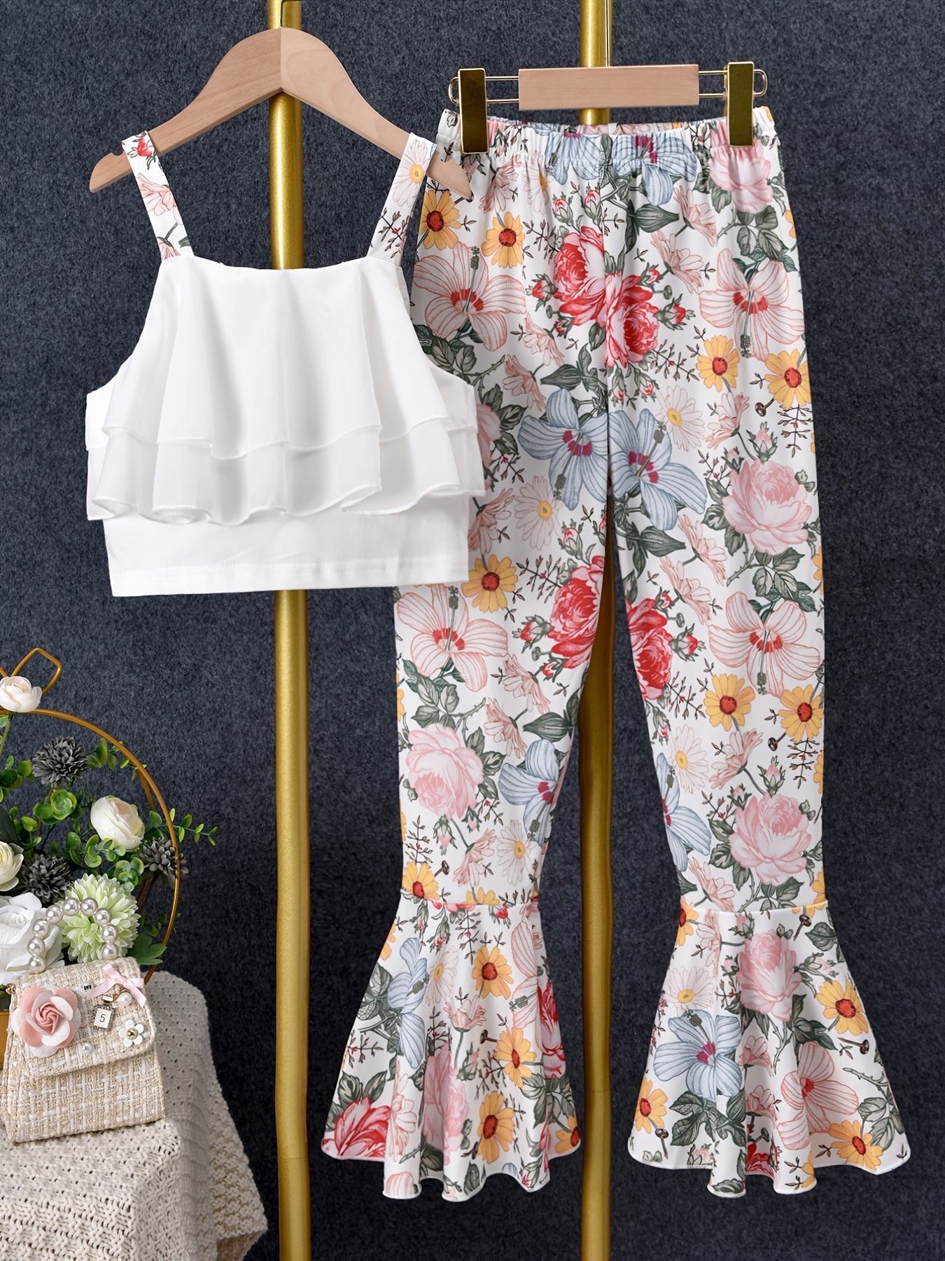 Elegant Floral Printed Palazzo Pants Matching Set Set With Flare