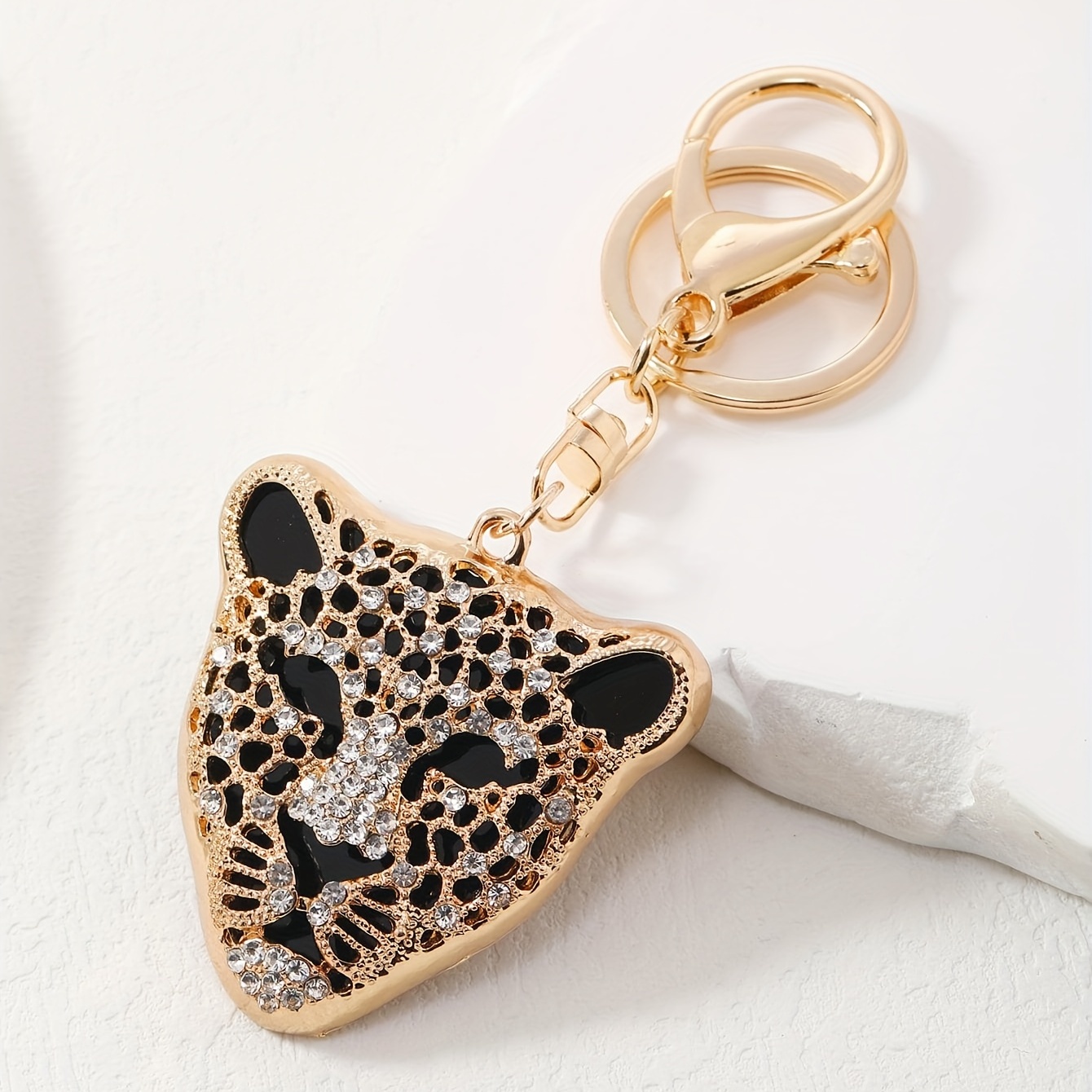 Mens Fashion PU Cat Diamond Car Keychain With Flower Bag Pendant