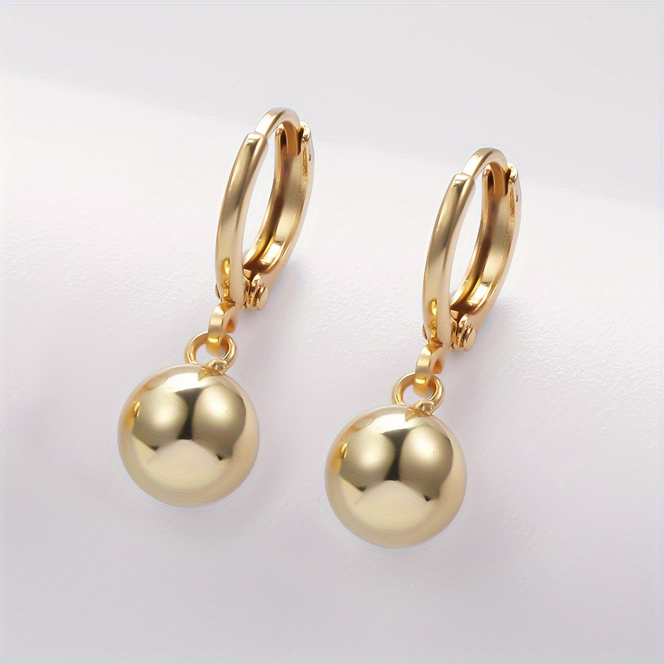 

1pair Women's Trendy Fashion Round Ball Dangle Earrings