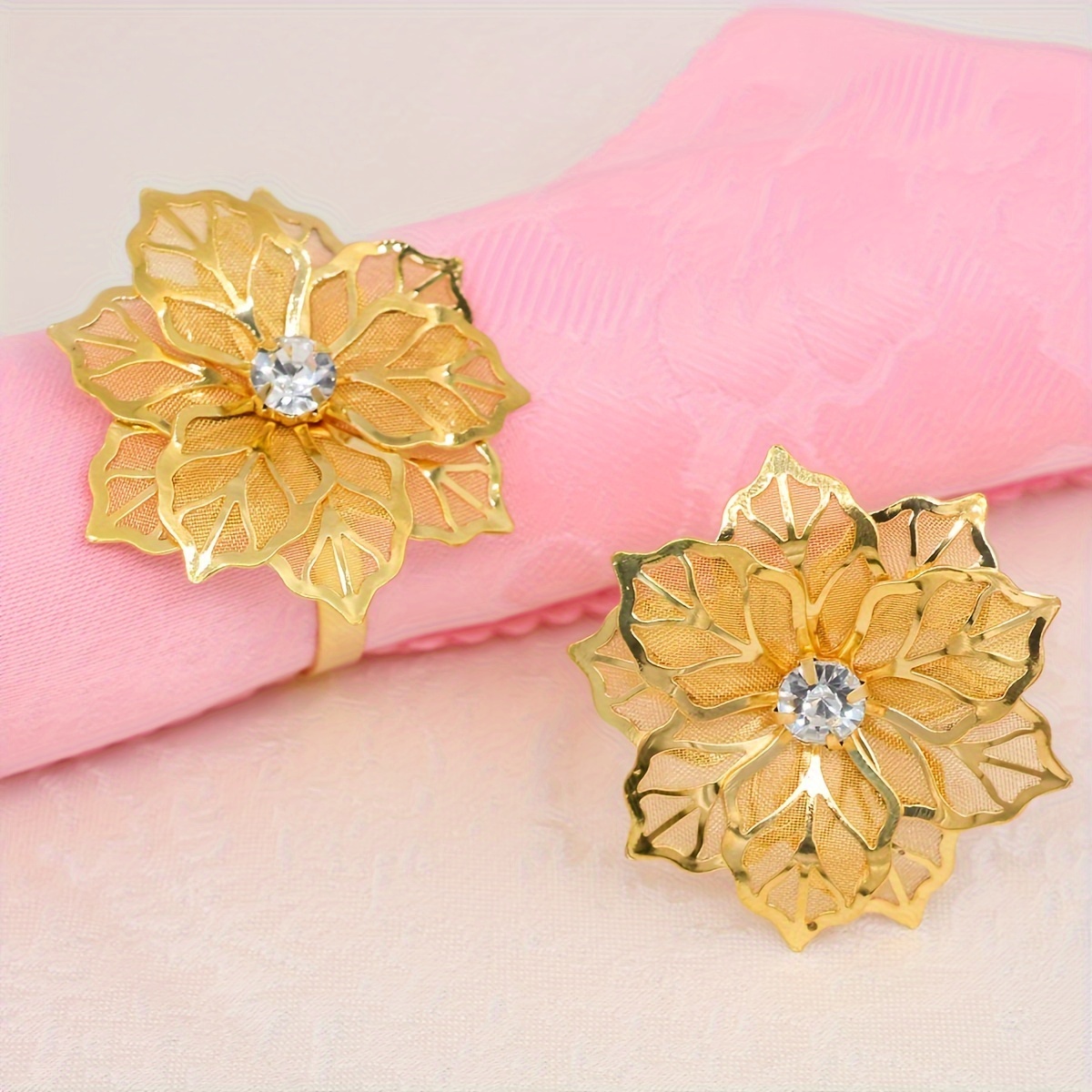 6pcs Metallic Rose Flower Napkin Rings - Elegant Table Decor With Realistic Roses Suitable For Valentine's Day, Christmas, Weddings, Birthdays, Banquets - Holder For Dinner Party Table Setting