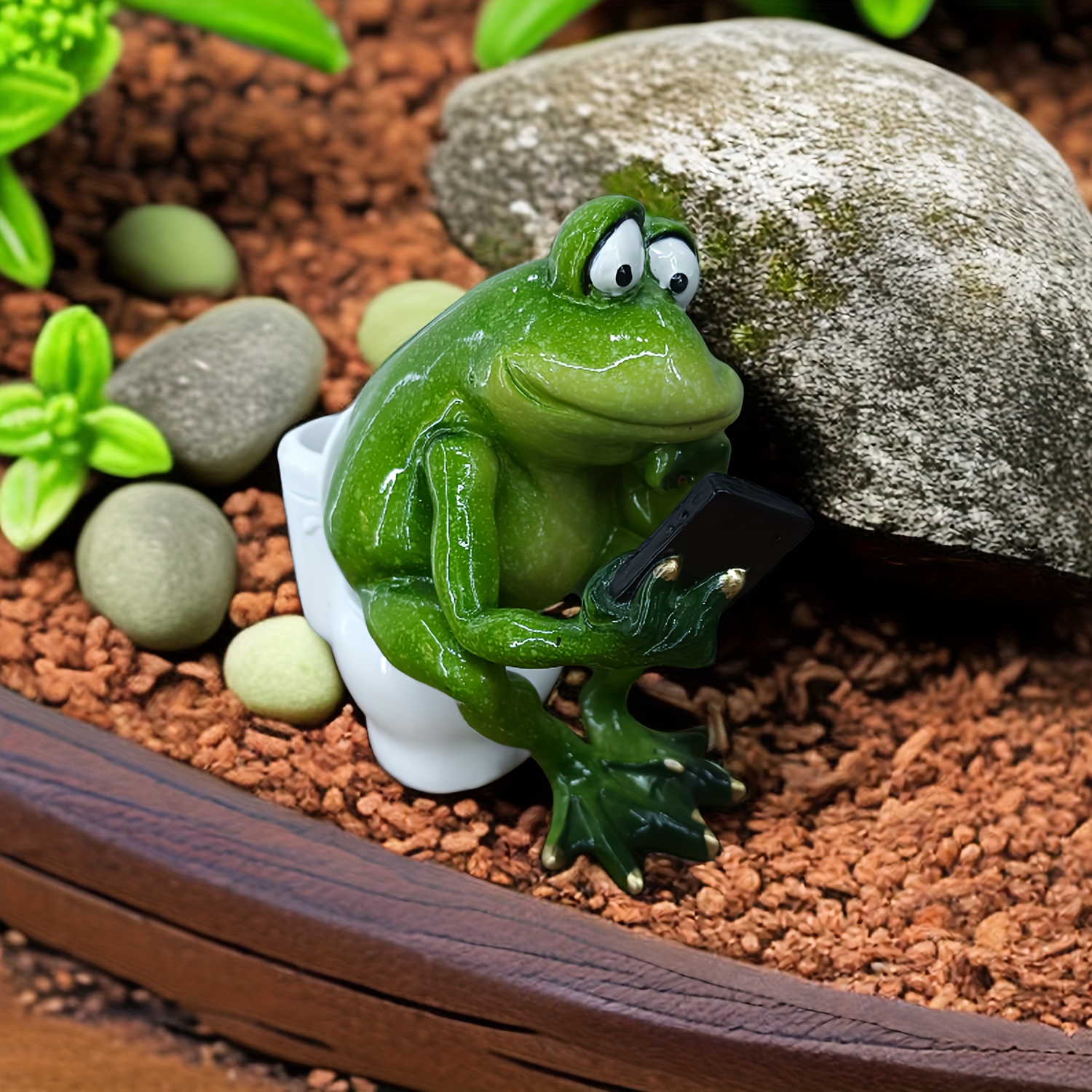 Green Messenger Frog Statue Ornament Strange Shape Resin - Temu