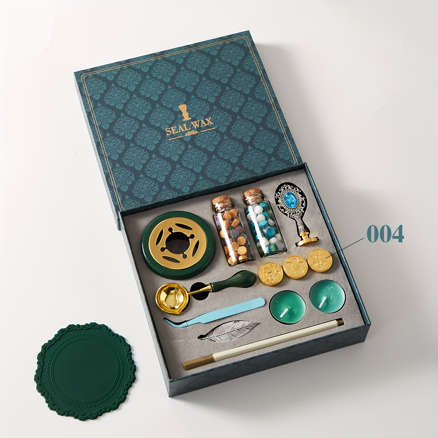 LAECHATAR Wax Seal Kit with Gift Box, 648 Pcs Wax Seal Beads, Wax Seal  Stamp, 10
