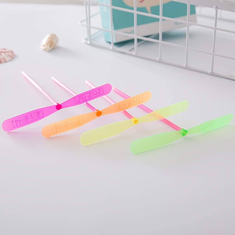 20 Pack Nostalgia Kids Toys Bamboo Dragonfly 5 Years Old Random Color Style at Our Store