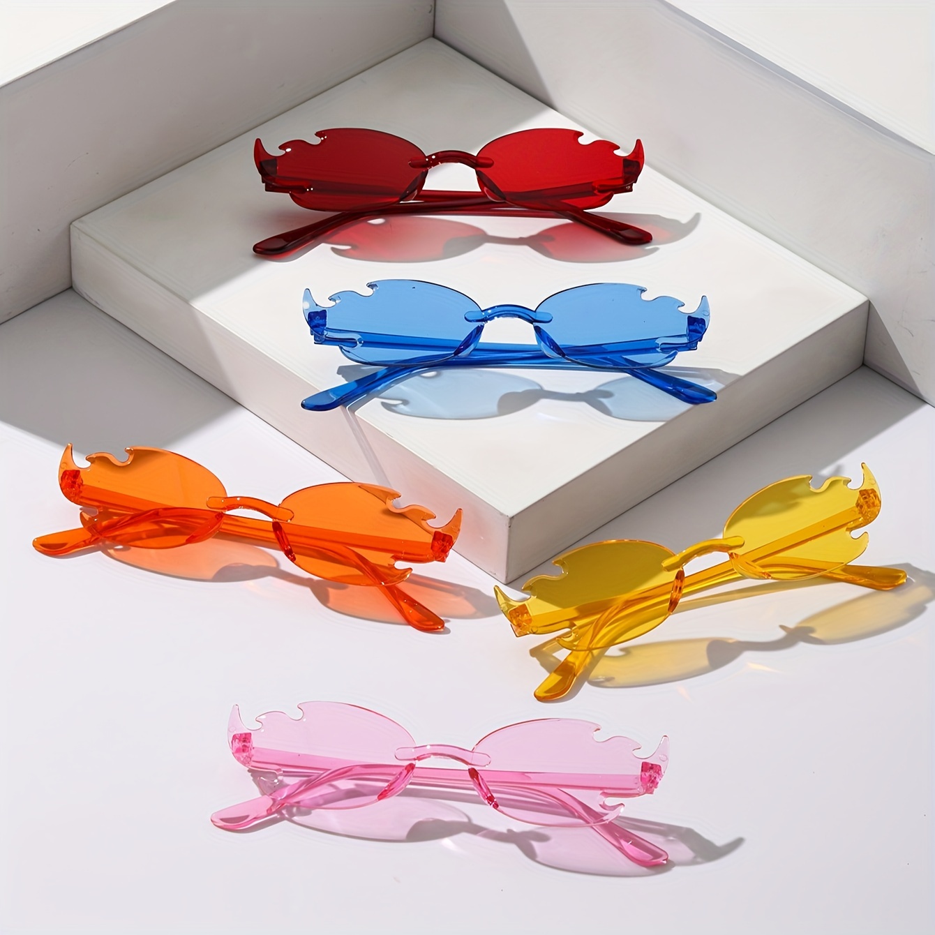 Donquixote Doflamingo Cosplay Sun Glasses , Anime Sunglasses, Halloween  Accessories Glasses Great Gift for W