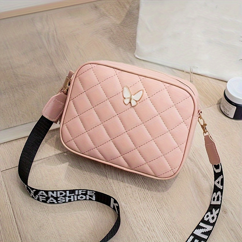 Louis Vuitton Crossbody  Plus size fashion, Fashion, Plus size women