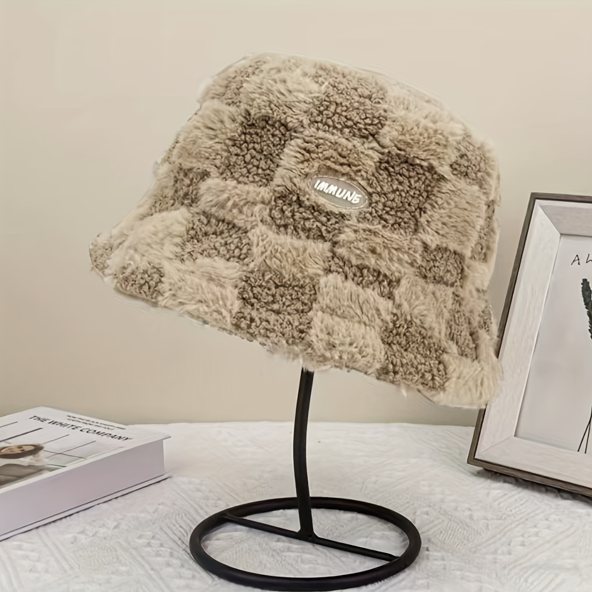 Faux Fur Lampshade Bucket Hat M