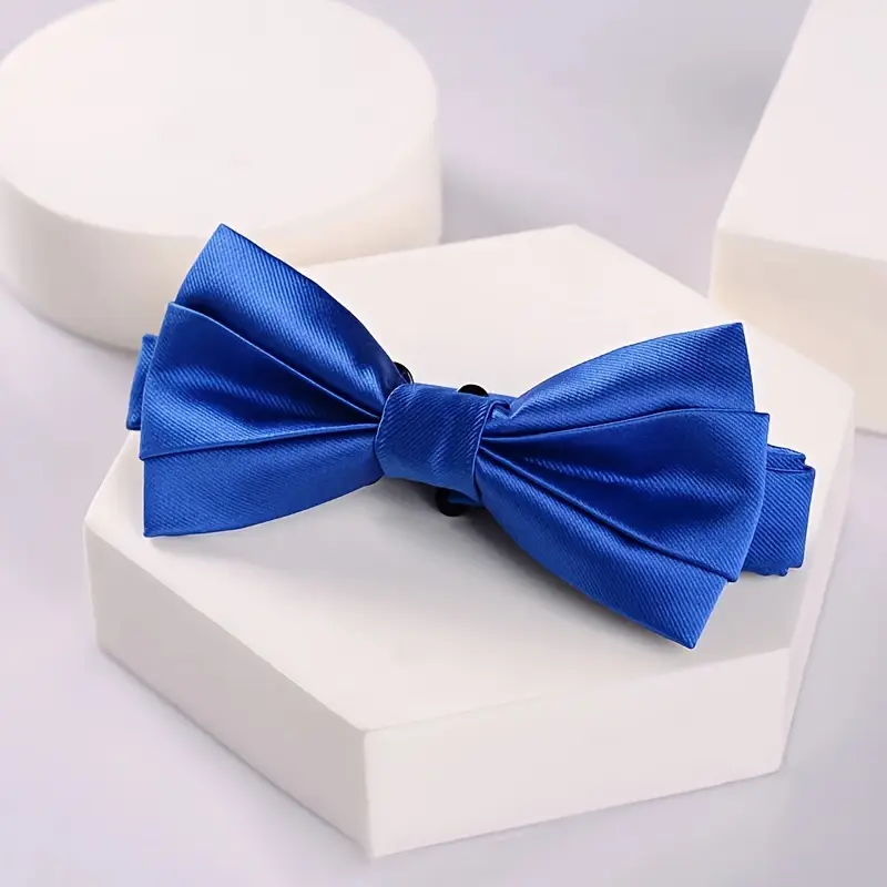 Leisure Blue Silk Knit Bow Tie Leisure Blue Silk Knit Bow Tie