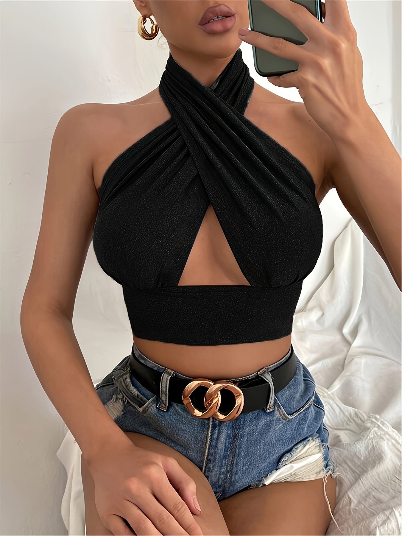 SCULPT KNIT CRISS CROSS CROPPED TANK  Halter top outfit summer, Cross top  outfit, Elegant outfit