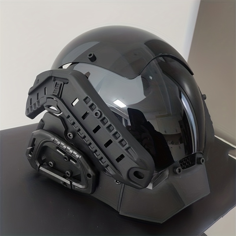 Masque Cyberpunk Casque futuriste de science-fiction Techwear avec visière  teintée -  France