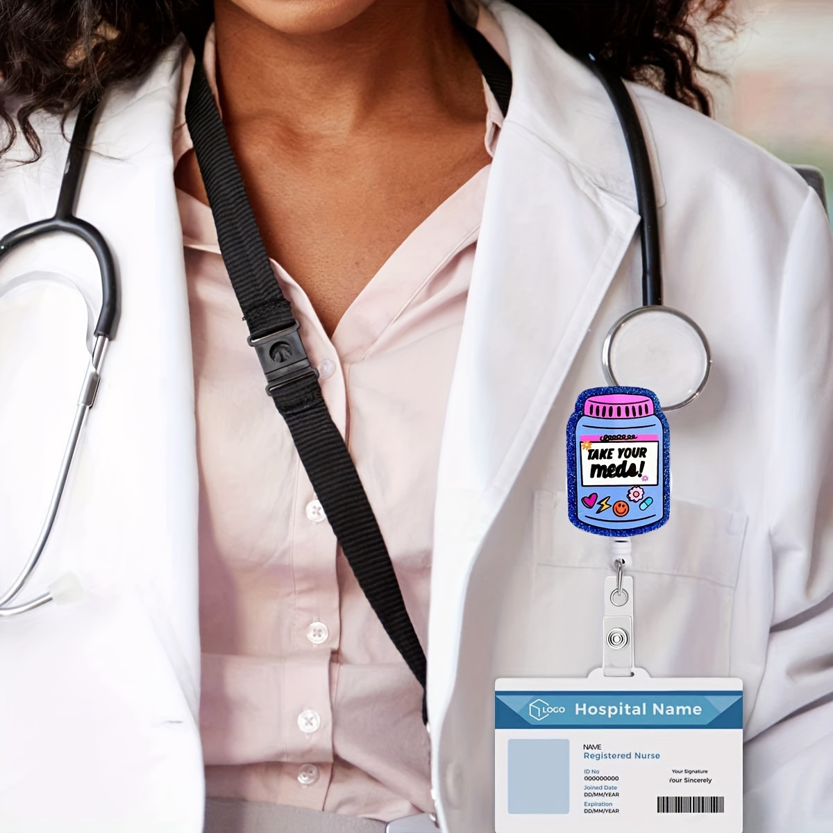 1pc Medicine Bottle Retractable Badge Reel,Name Badge Holder With ID Clip  For Nurse Doctor Volunteer Employee