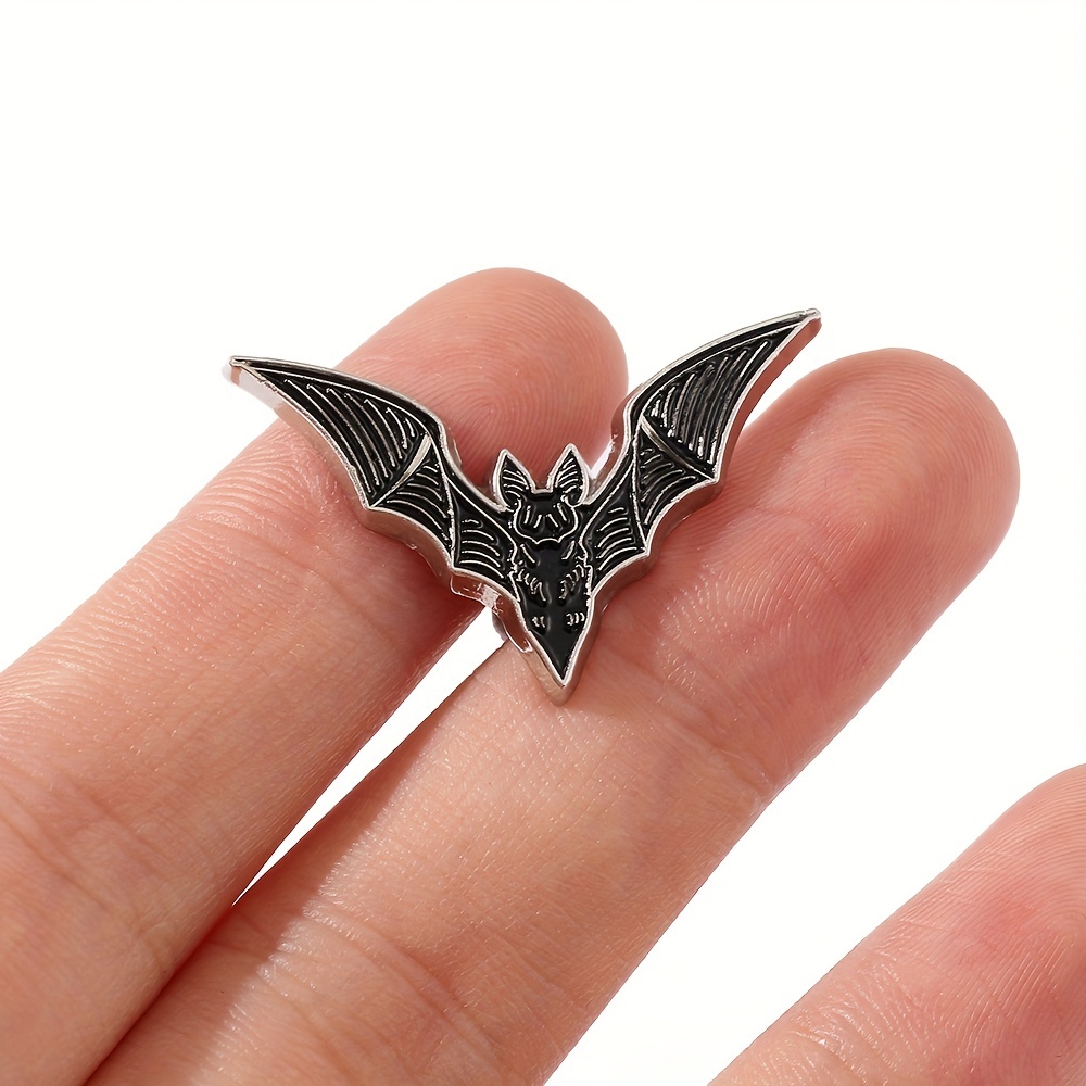 Bat Brooch Creative Enamel Brooch Clothing Makeup Bag Handbag