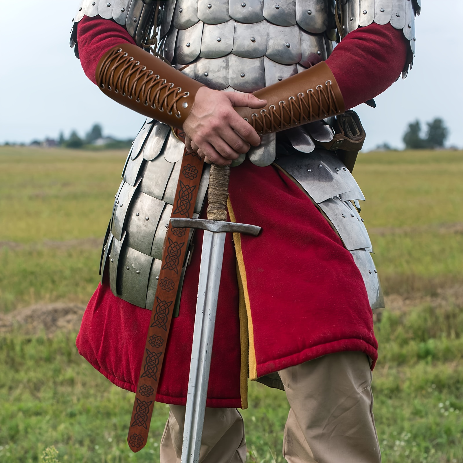 Dropship Medieval Knight Leather Men Renaissance Half Shoulder