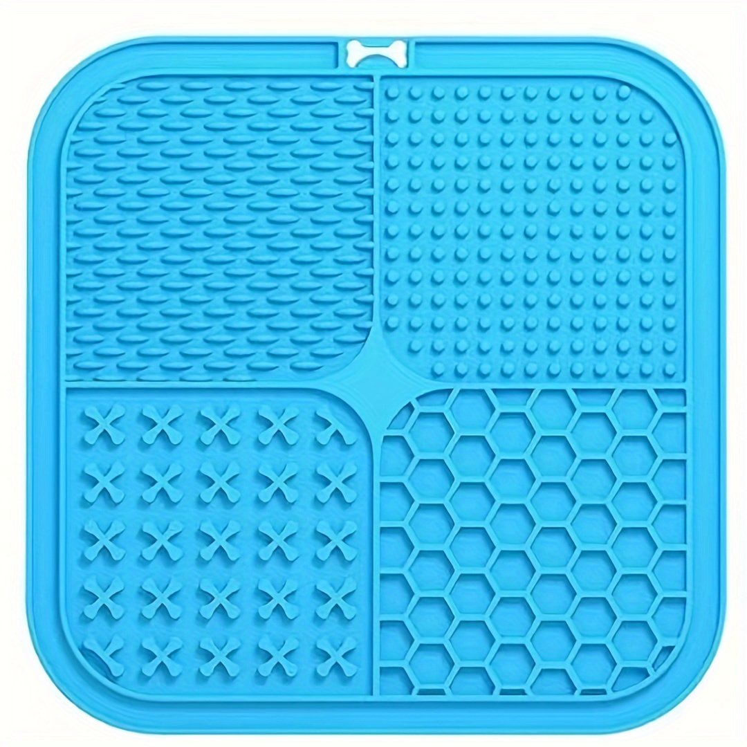 Slow Feeder Dog Lick Pad, Soft Silicone Dog Slow Feeding Mat, Pet Feeding  Scraper, Dog Licking Pads With Scraper For Slow Eating And Anxiety Relief -  Temu