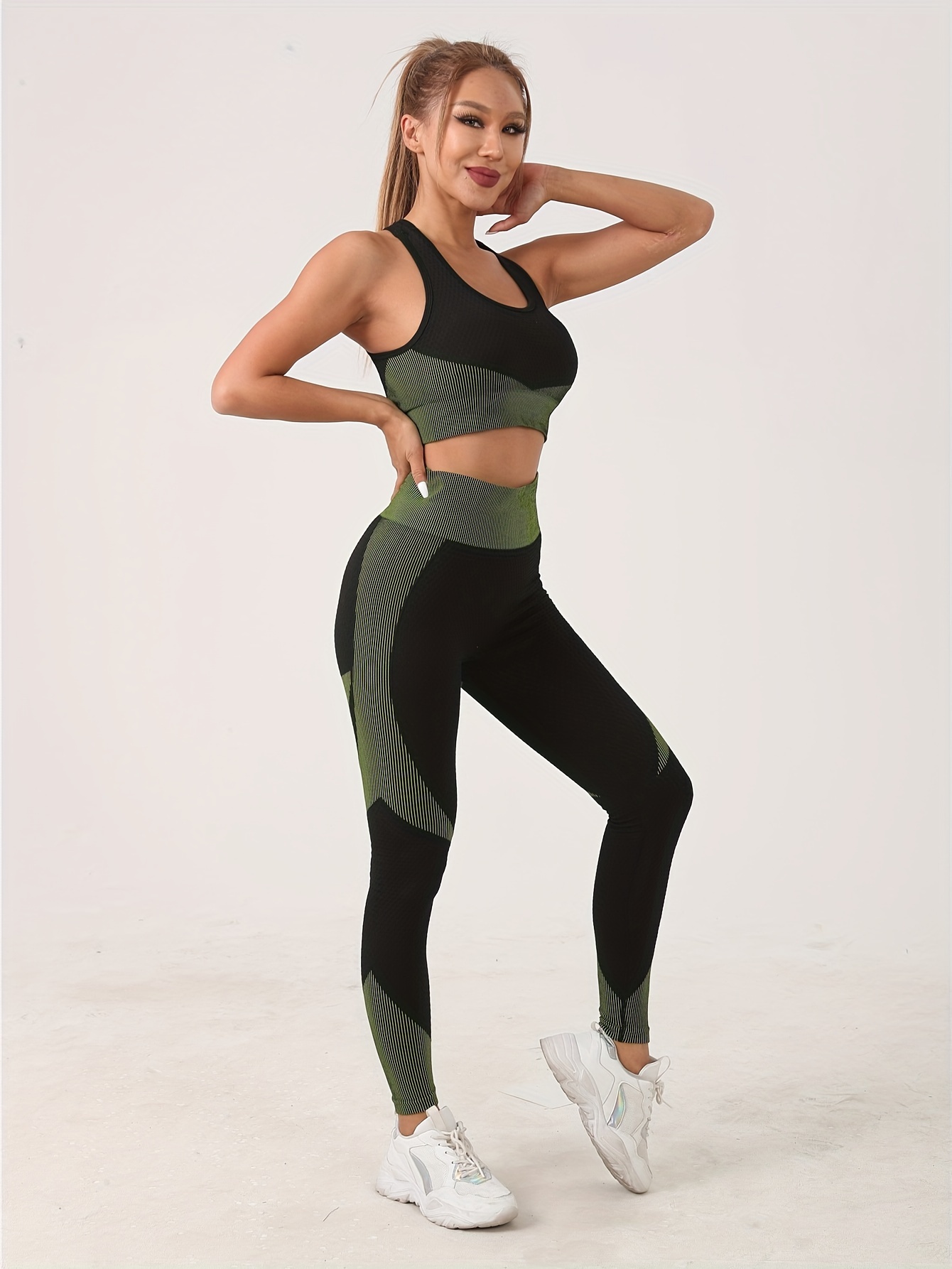 Custom Woman Gym Fitness Yoga Wear Long Sleeve Crop Top and Big Butt Leggings  Set Pants Two Pieces Print Yoga Suit - China Yoga Set and Solid Color Yoga  Set price