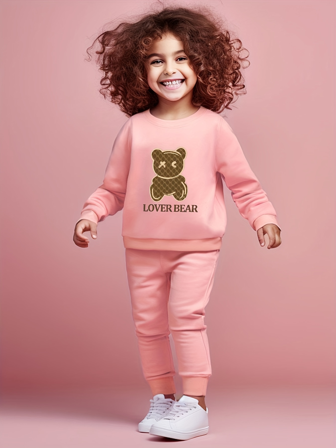 Trajes de deportes online para niñas