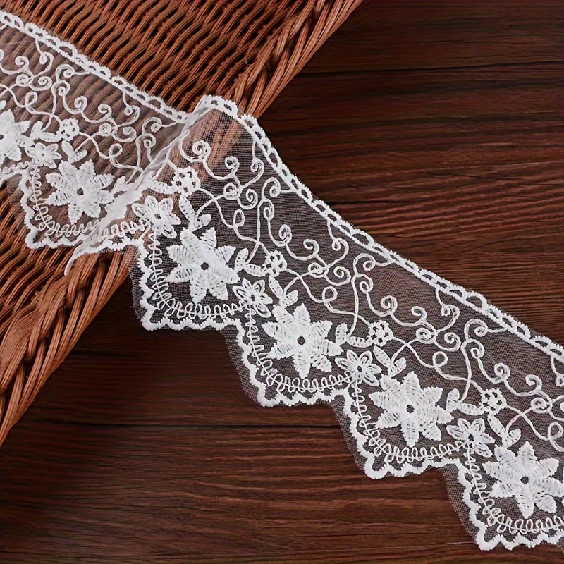 Lace Ribbon in Ivory - 4 Wide x 10 yds.