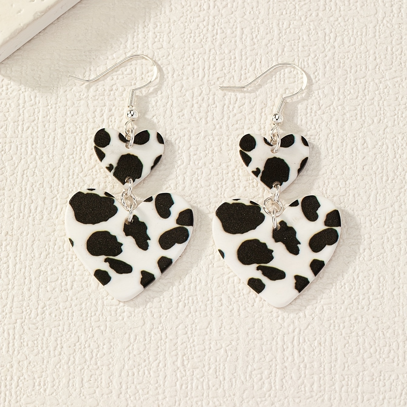 

Shape Cow Pattern Dangle Earrings Bohemian Elegant Style Acrylic Jewelry Trendy Female Gift