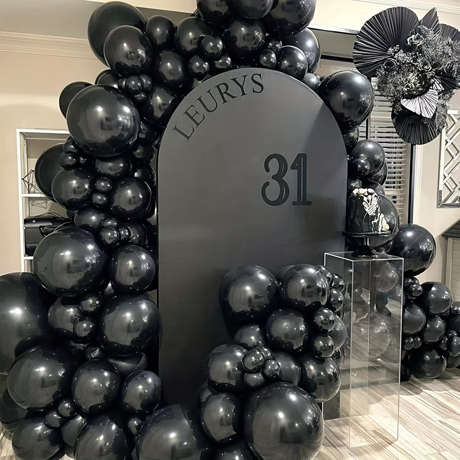 Decoraciones de 40 cumpleaños para hombres, mujeres, niños y niñas,  suministros de fiesta de cumpleaños azul y negro con globos de número 40  plateados