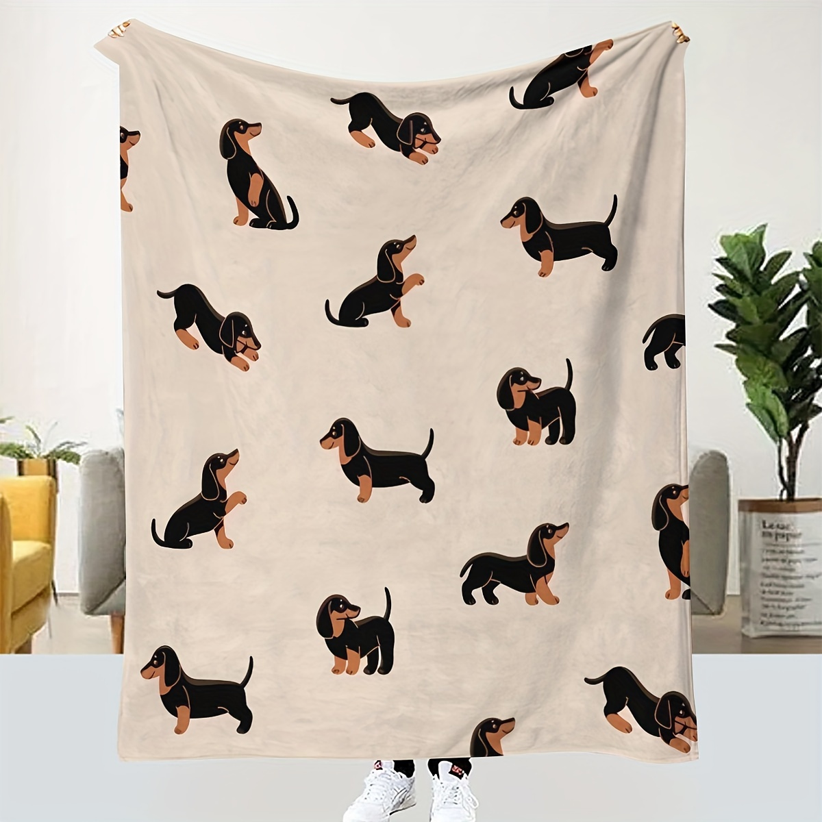 

1pc Dachshund Blanket Throw, Dachshund Dog Flannel Throw Blanket For Human Dogs, Lightweight Soft Cozy Plush Fleece Cute Puppy Dog Lover Blanket For Bedroom Living Rooms Sofa Couch