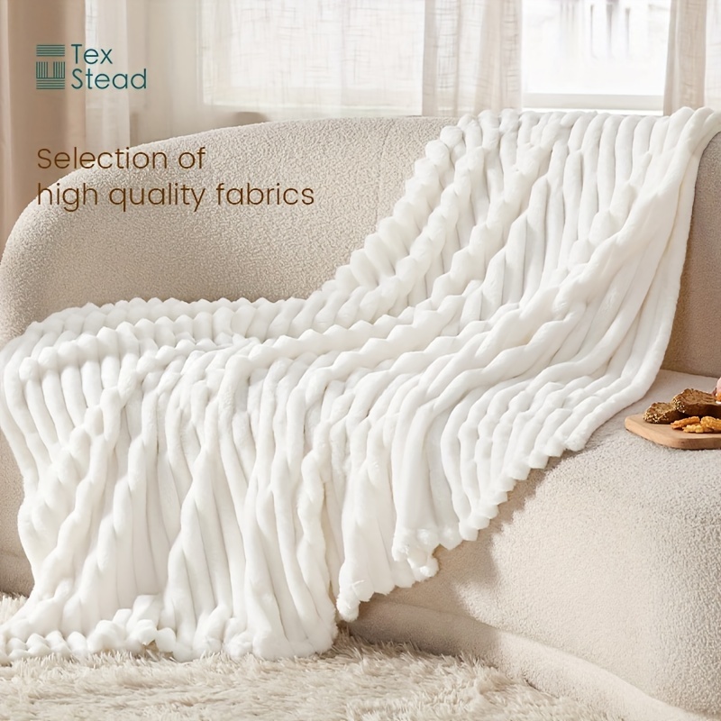 BEDSURE Fleece Throw Blanket for Couch Grey - Lightweight Plush