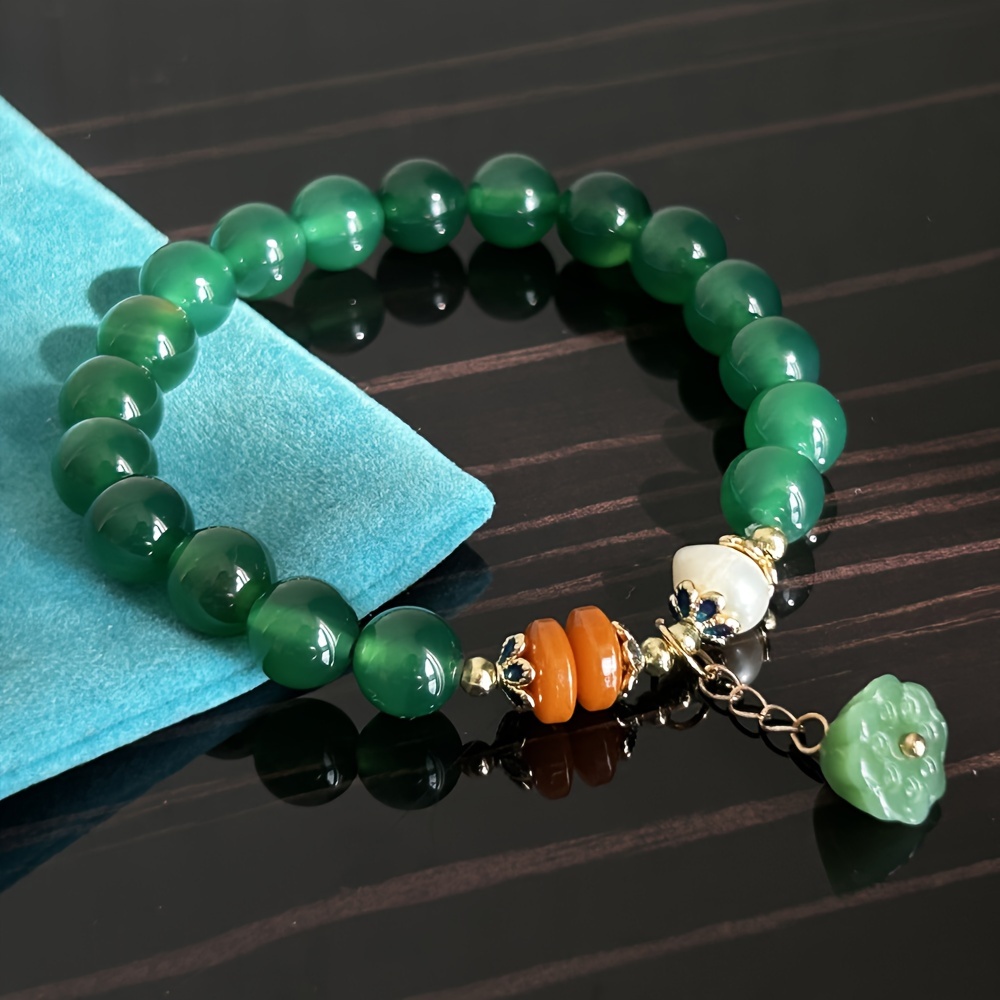 UNICEF Market  Sterling Silver and Pale Green Jade Link Bracelet - Maya  Treasure in Light Green