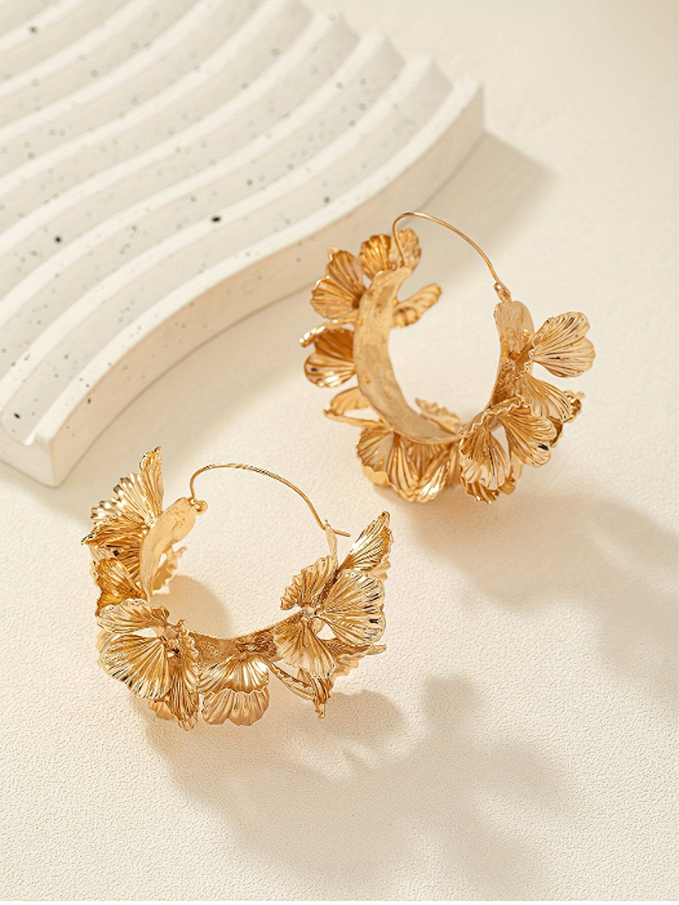 a pair of elegant exaggerated and gorgeous flower ring earrings for womens festivals birthdays dates balls banquets weddings parties vacations and shopping accessories details 3