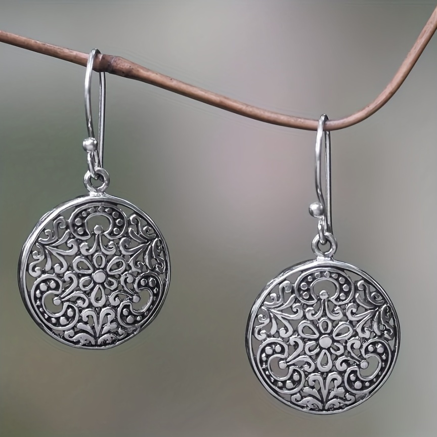 

Hollow Flower Pattern Round Dangle Earrings Retro Bohemian Style Alloy Silver Plated Jewelry Daily Casual