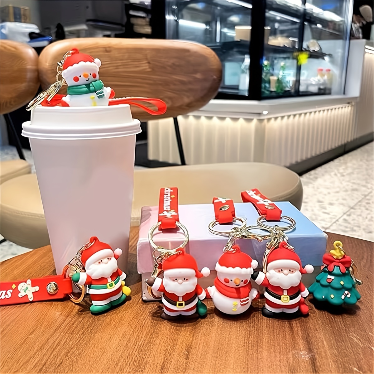 1 個 サンタクロースキーホルダークリスマスかわいいクリエイティブ