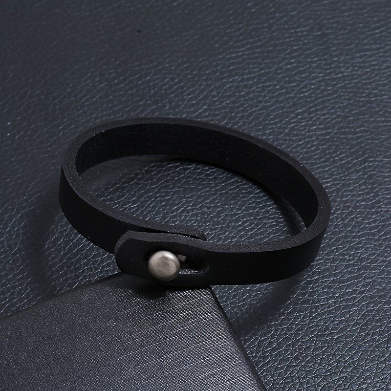 Retro Minimalistic Bangle Leather Bracelet for Men