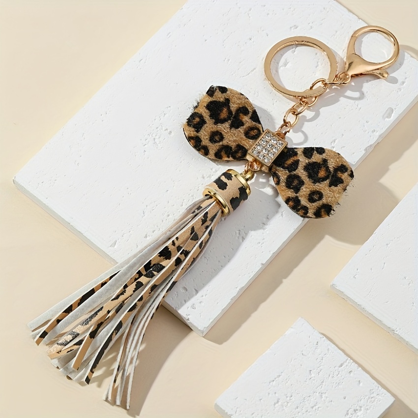 1pc Women Leopard Print Tassel Charm Fashionable Keychain For Key  Decoration