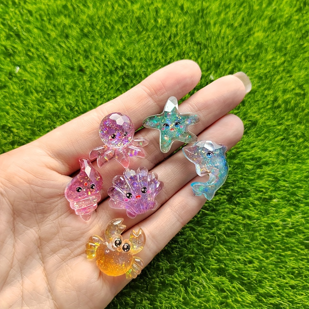 

12pcs Mini Resin Sea Life Toys, Colorful Cartoon Octopus Crab Dolphin Animals Toys, Happy New Year Party Decorations Glitter Resin Gifts Diy Handmade Toys