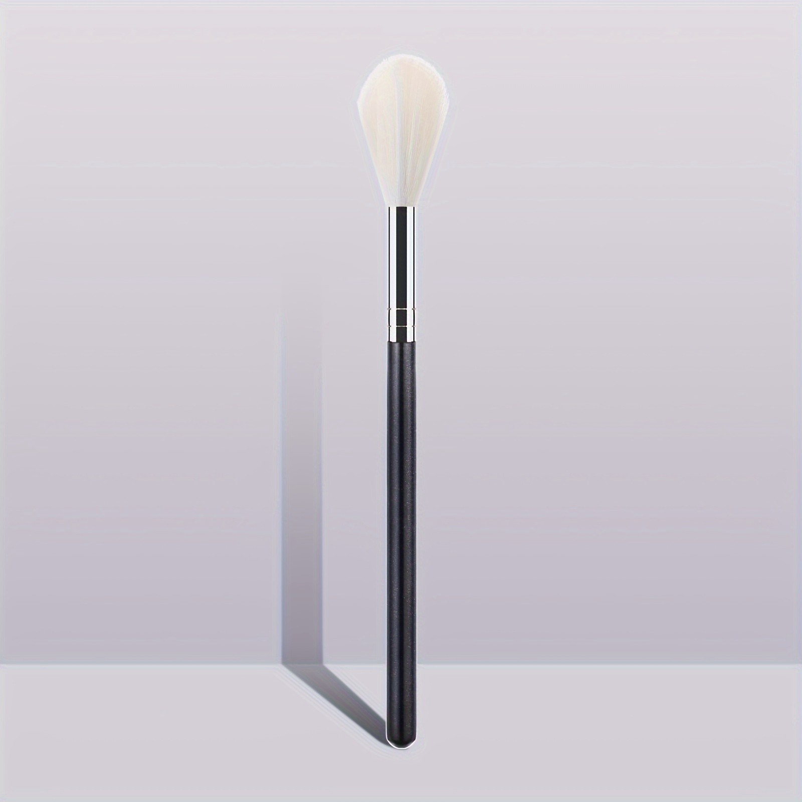 Image of Blush Brush, 1pc Wooden Modern Long Handle Reusable Cosmetic Brush For Makeup Supply