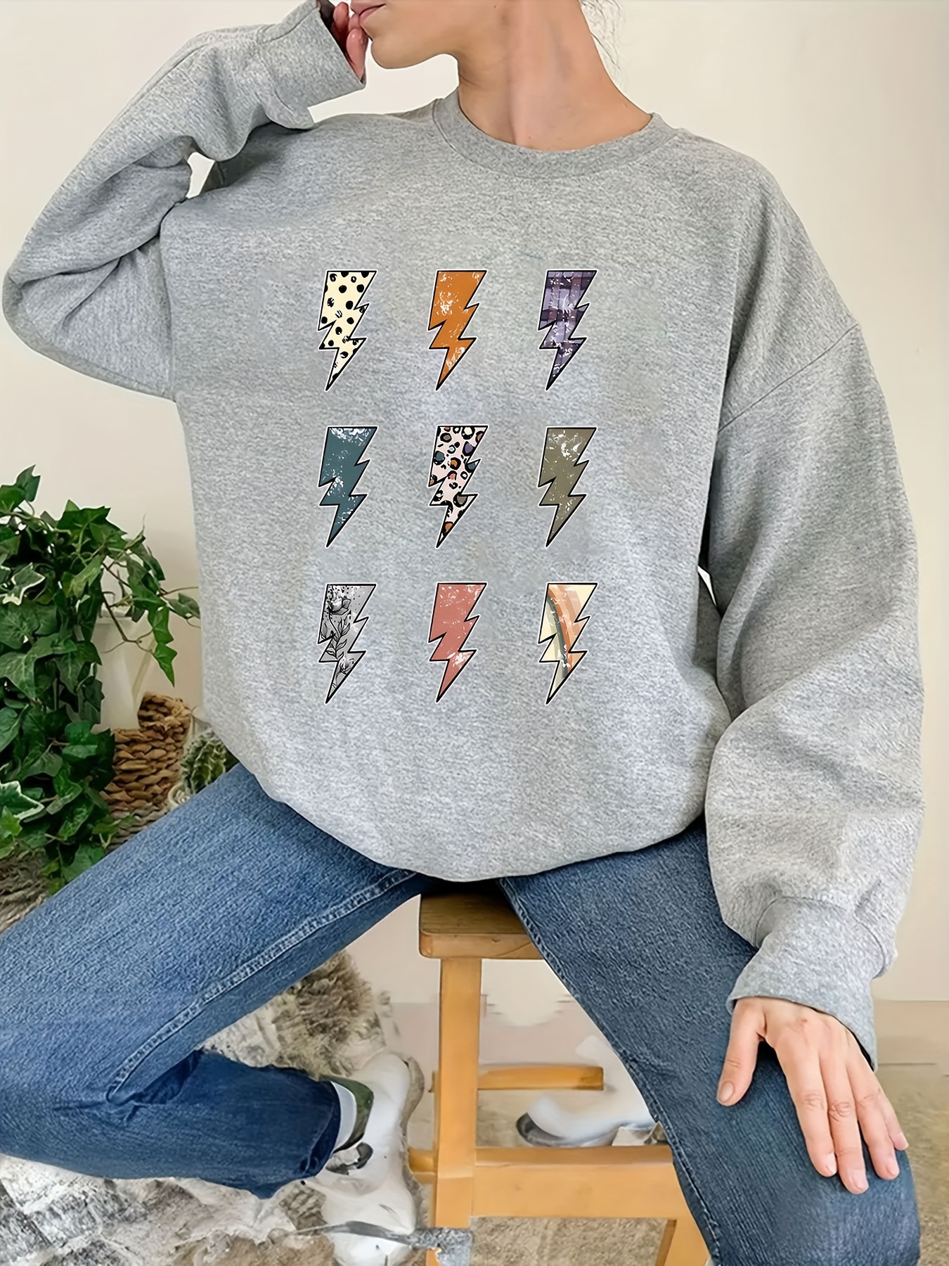 Lightning bolt sweater outlet women's