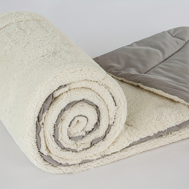 Single discount quilted throw