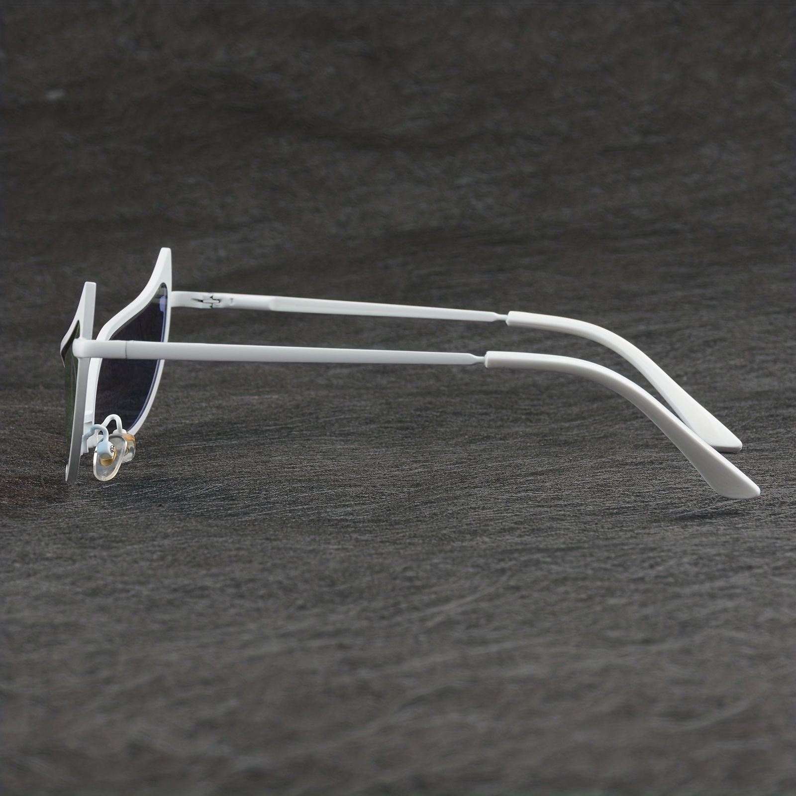 Óculos Doflamingo – Óculos de sol elegantes e inspirados em Doflamingo que  criam uma aparência suave e sofisticada, ótimos para uso diário e perfeitos