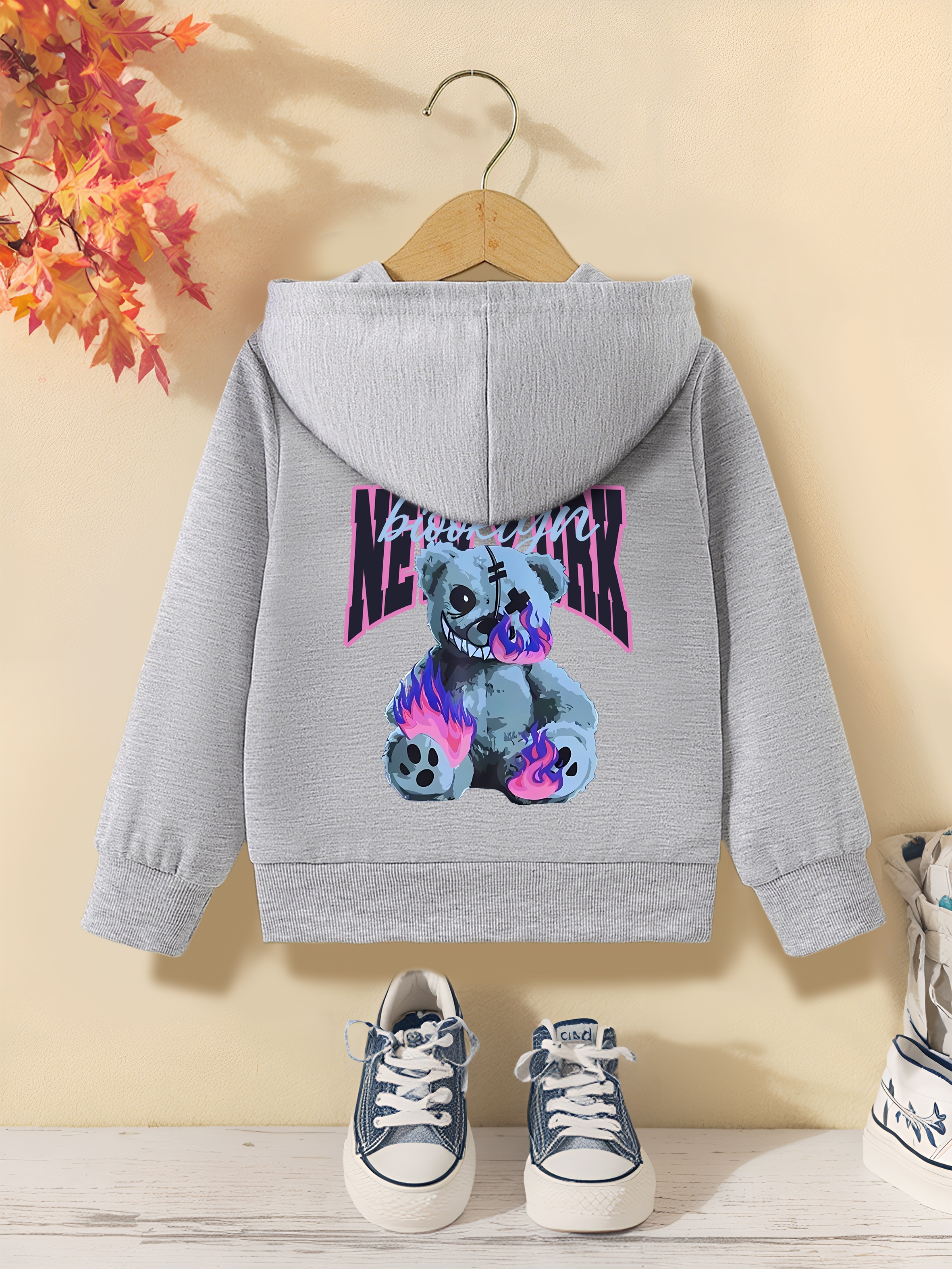 boohooMAN Men's Oversized Graphic Unicorn Jumper