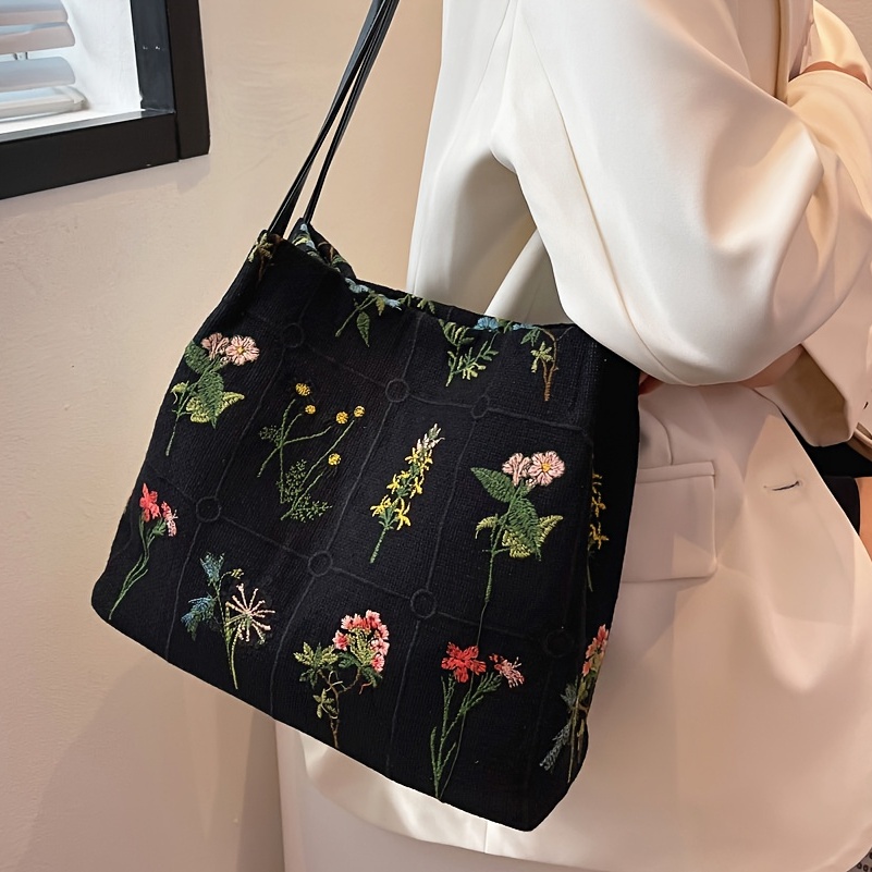 Women Crossbody Bucket Bag Mini Drawstring Shoulder Bags Travel Tote  Handbags Casual Purse Satchels with Flower Embroidery