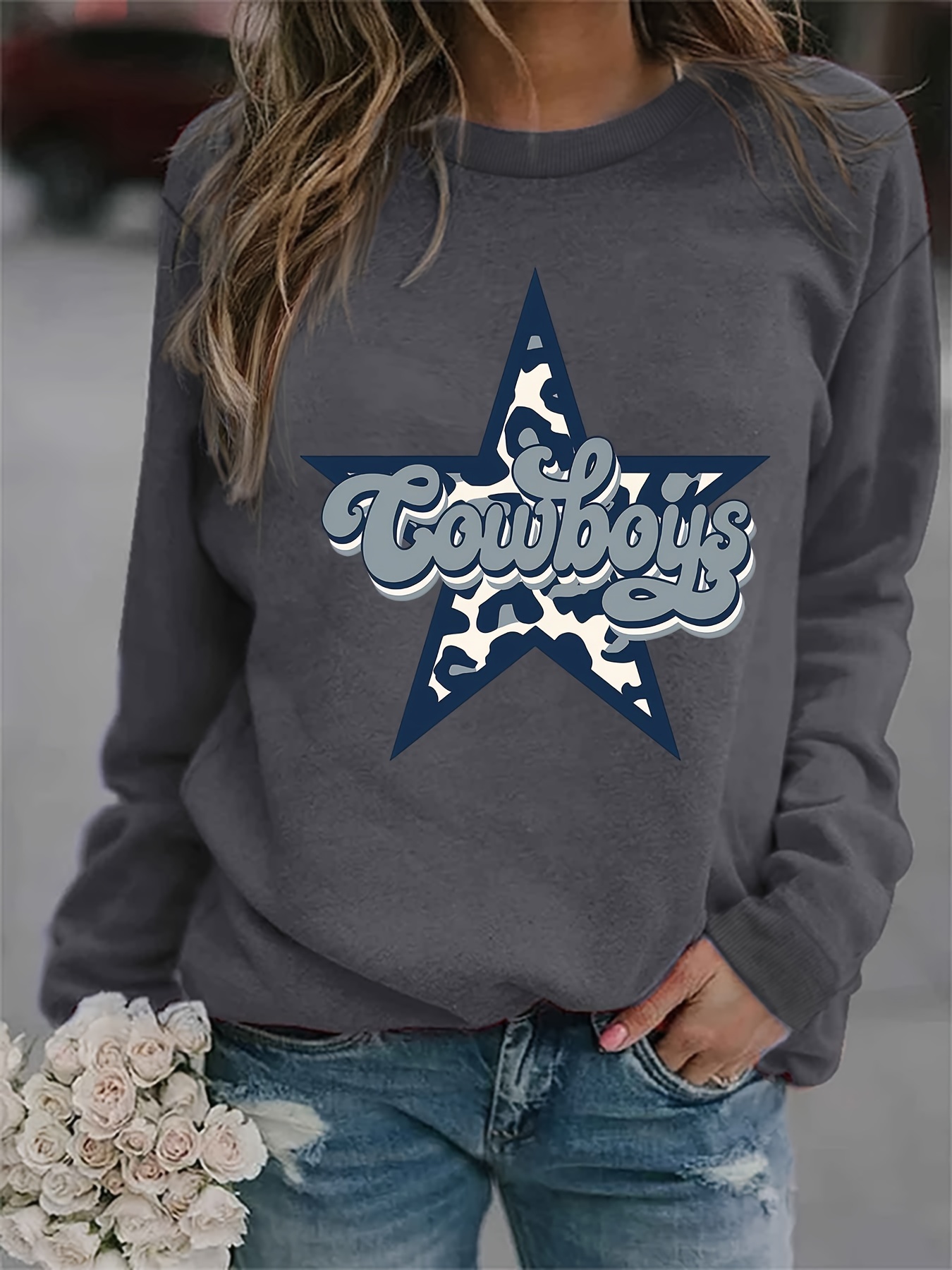 Ladies Dallas Cowboys Printed Crewneck Sweatshirts