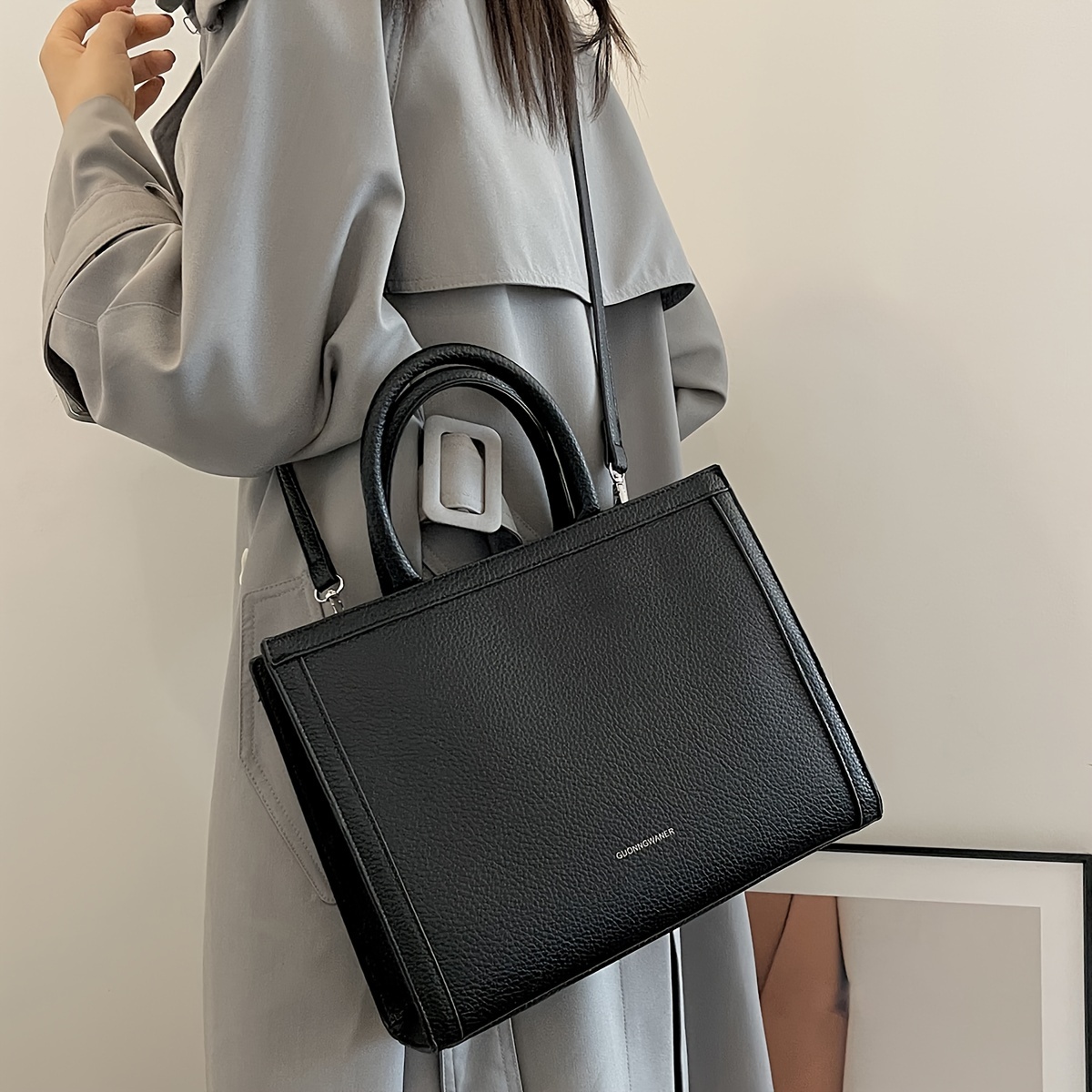 最も信頼できる L'Or One-handle Square Bag Taupe ハンドバッグ