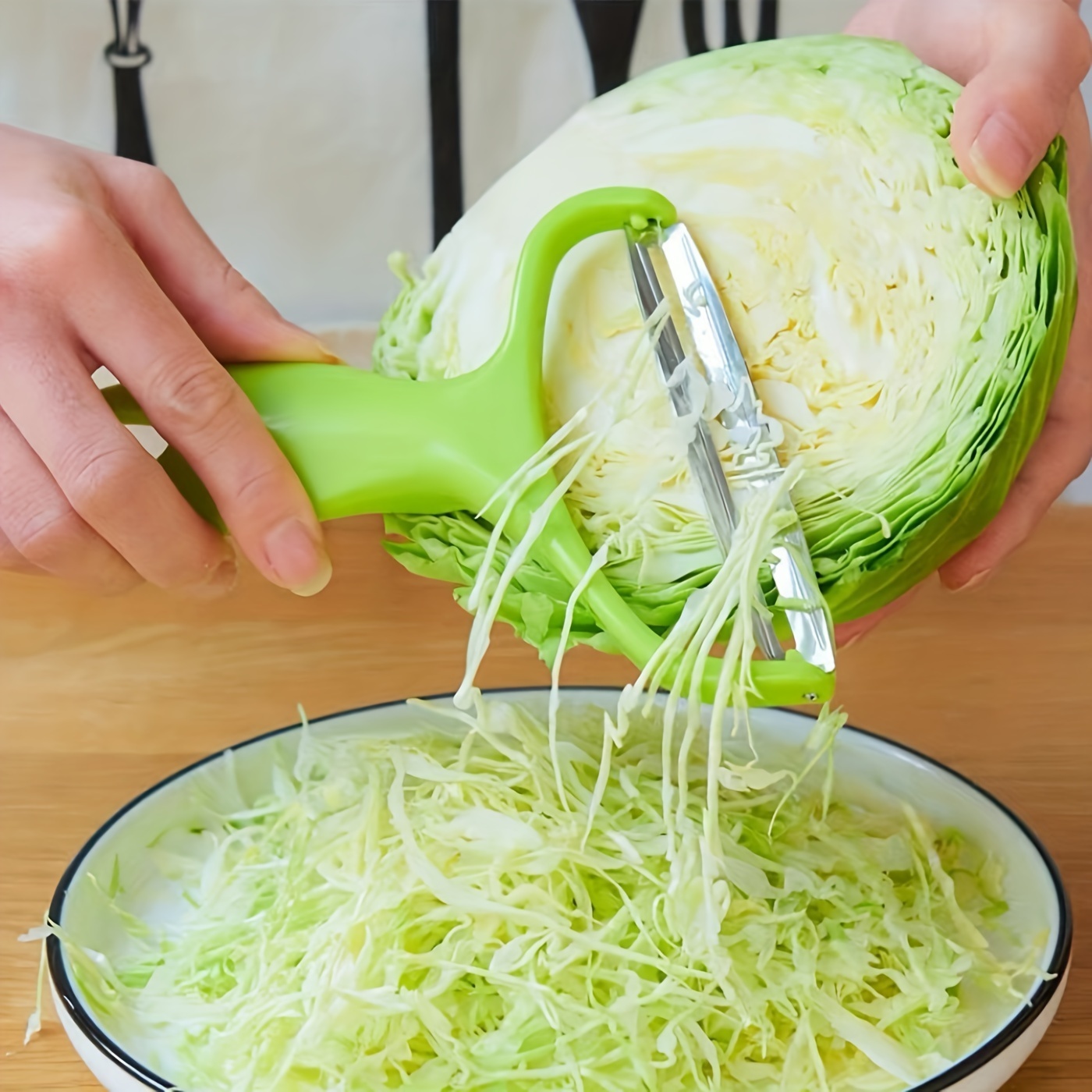 

1pc, Cabbage Grater, Multifunctional Stainless Steel Fruit And Vegetable Peeler And Grater - Perfect For Slicing, Grating, And Scraping - Kitchen Essential