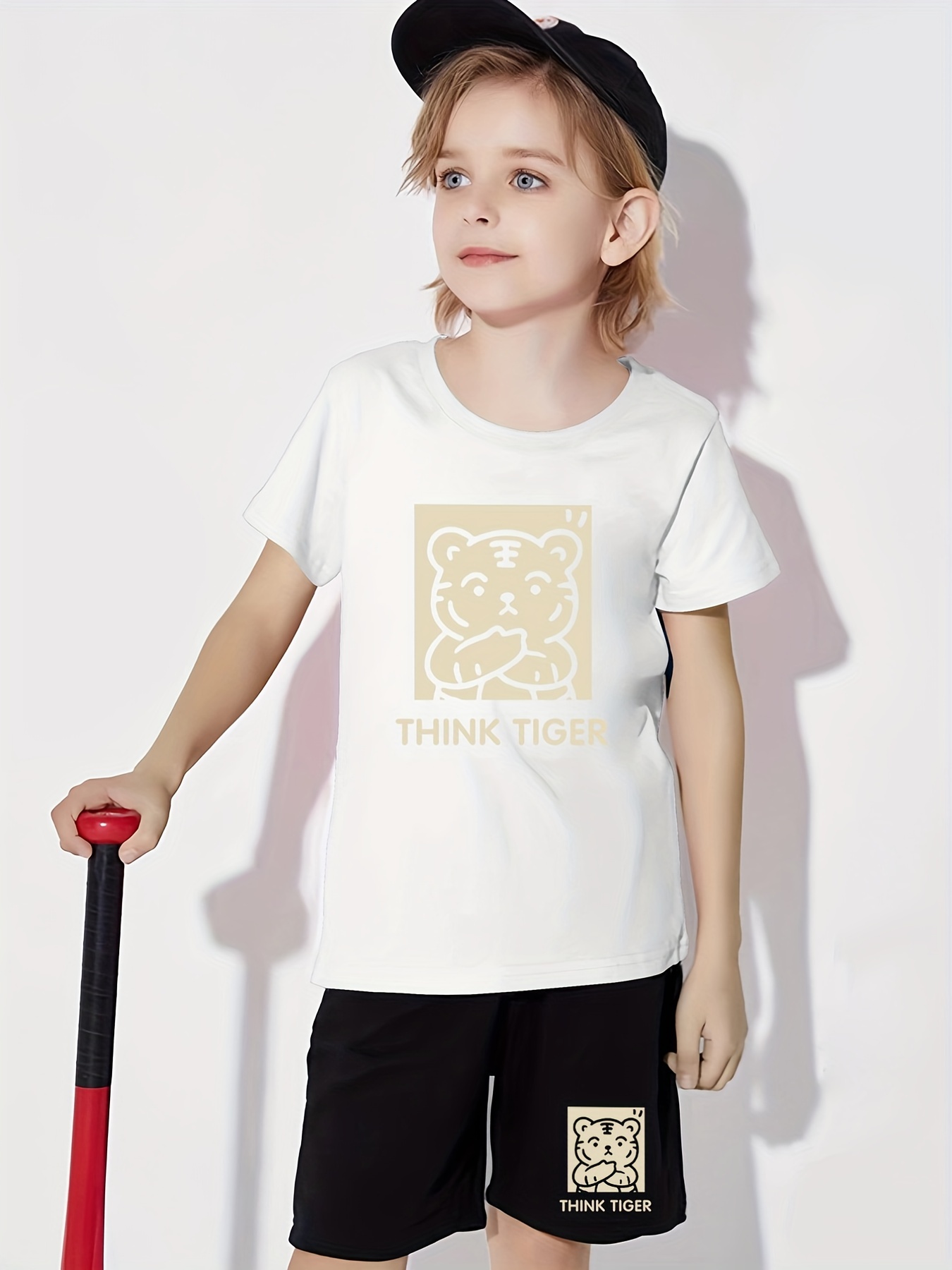 2pcs Kid Boy Animal Print Short-sleeve White Tee and Allover Print Shorts Set