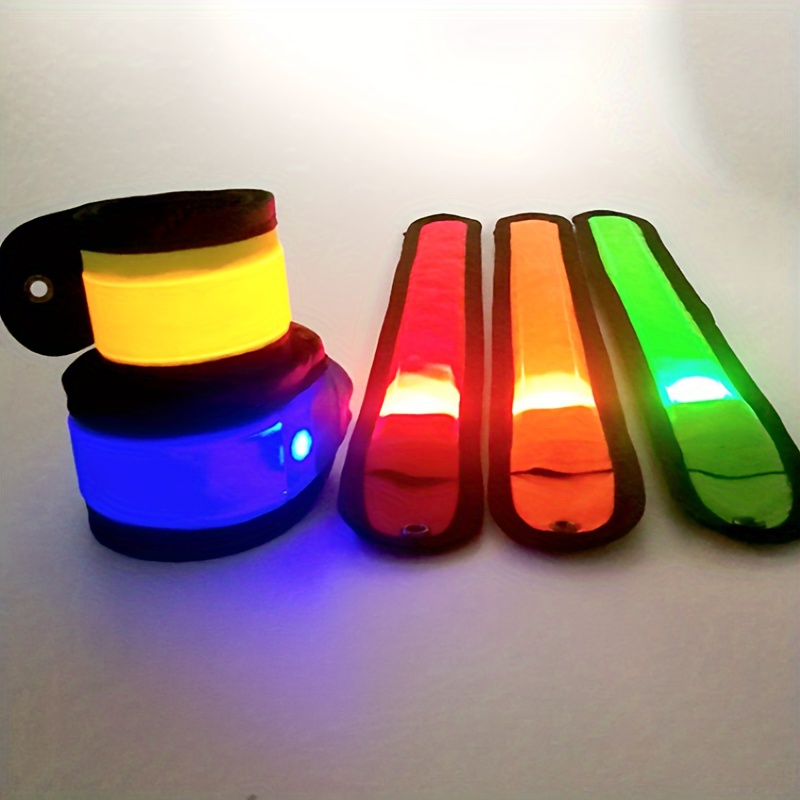 Bracelet LED rechargeable, Bracelet de lumière LED réfléchissant avec USB,  Bracelets LED bande lumineuse, Lumière de sécurité, Bracelet de sécurité  Led Slap, Unisexe pour la nuit