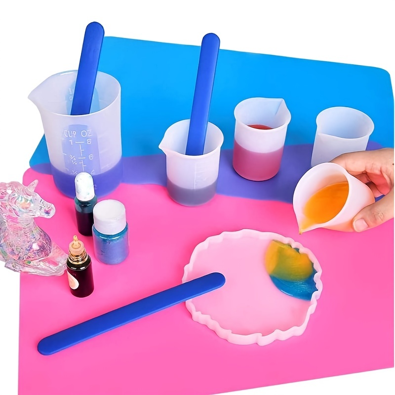  Woohome 38 PCS Epoxy Resin Tools Kit, Silicone Mold Tool  Included 5 PCS Resin Measuring Cup, Silicone Mixing Cups, Silicone Scraper,  Silicone Stick, Silicone Spoon and Tweezers for Jewelry DIY 