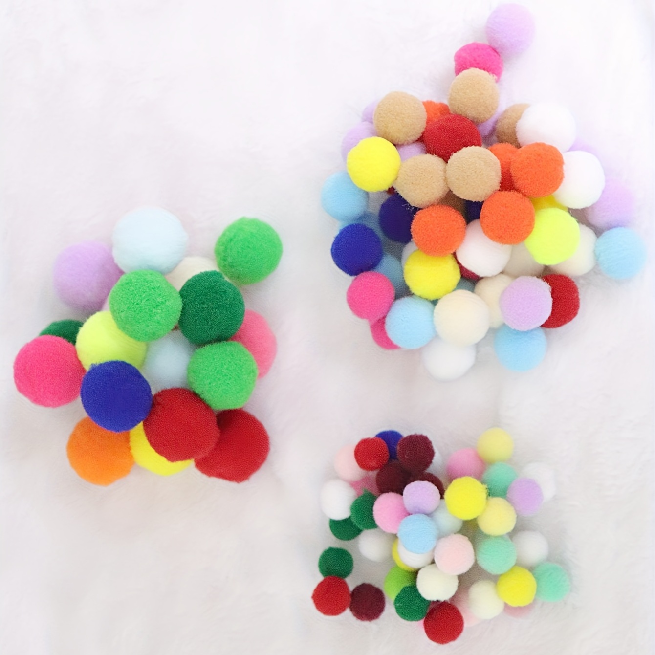  1000Pcs Craft Pom Pom Balls Assorted Size Colored Pom Poms Arts  and Crafts, Soft and Fluffy Craft Pompoms Bulk Small Fuzzy Pompom Balls for  Crafts DIY Creative Crafts Decorations : Arts