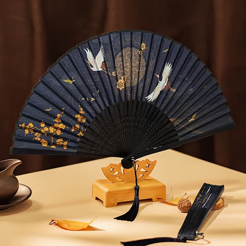 

1pc Vintage Folding Fan Ancient Style Small Retro Foldable Fan With Tassel For Outdoor Travel Dancing Performance Accessories
