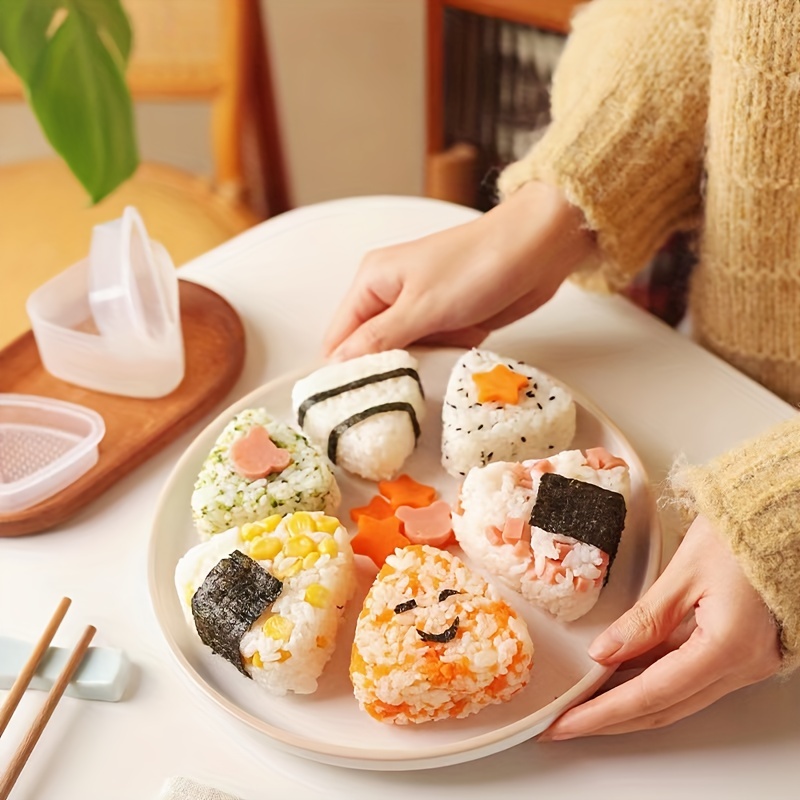 5pcs/set Mold Diy Sushi Mold Onigiri Rice Ball Food Press Triangular Sushi  Maker Sushi Kit Japanese Bento Sushi Accessories