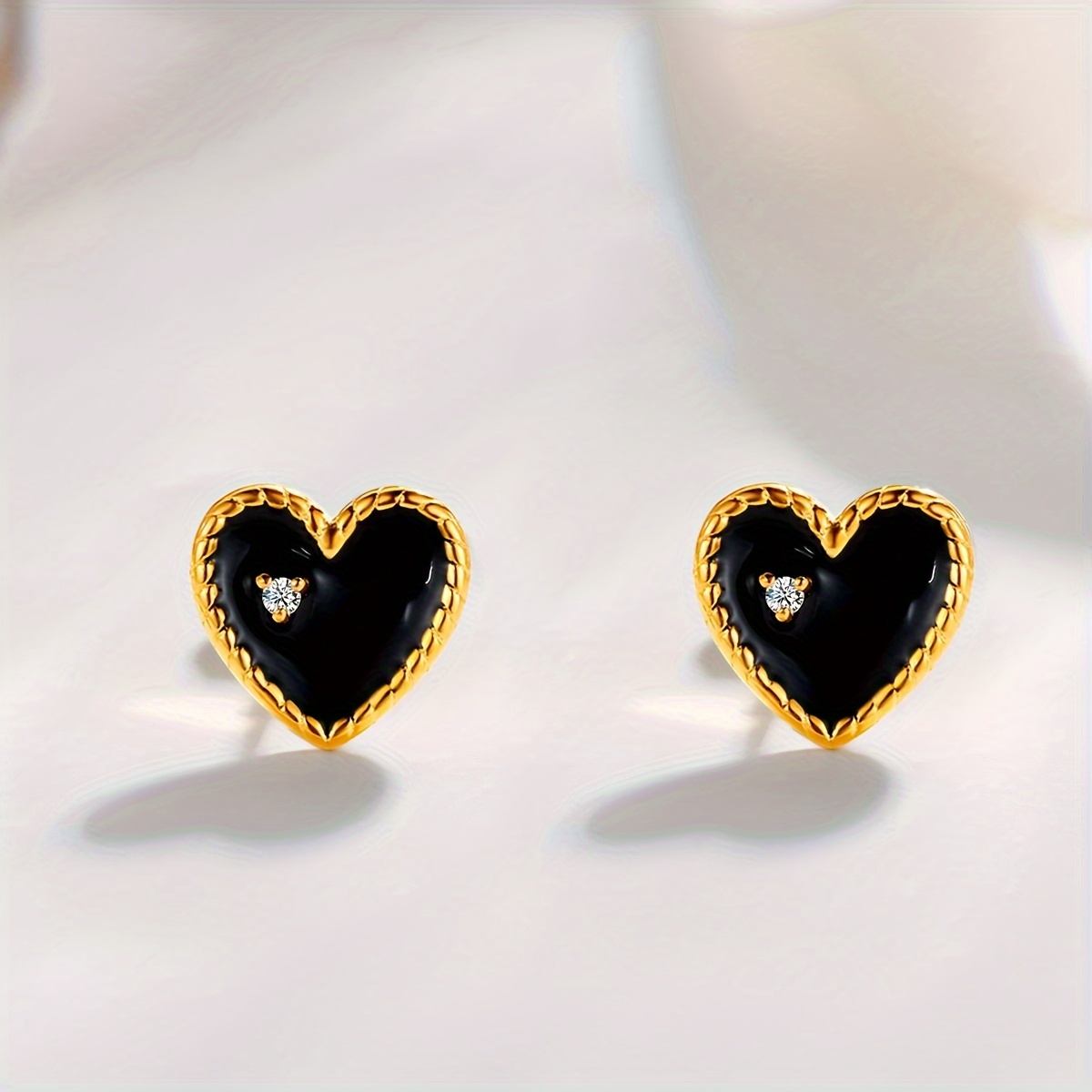 Shiny 925 Silver Dazzling Zircon Black Enamel Heart shaped - Temu